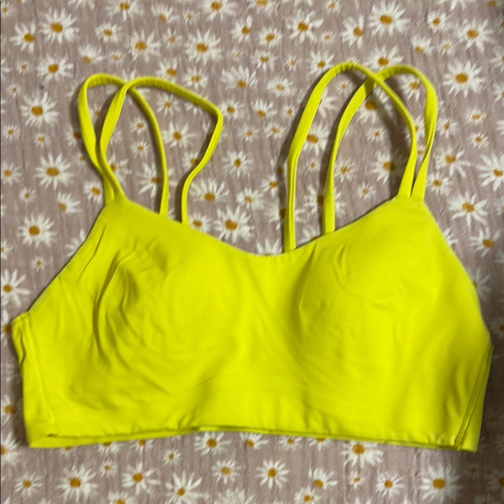 Lululemon like a cloud bra